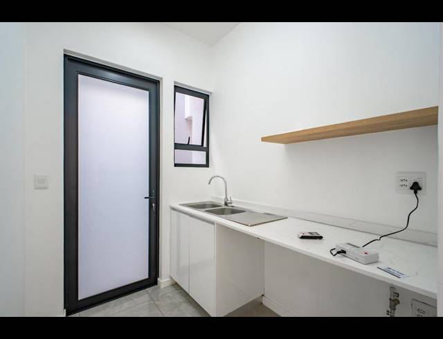 3 BEDROOM PROPERTY TO RENT IN BRYANSTON